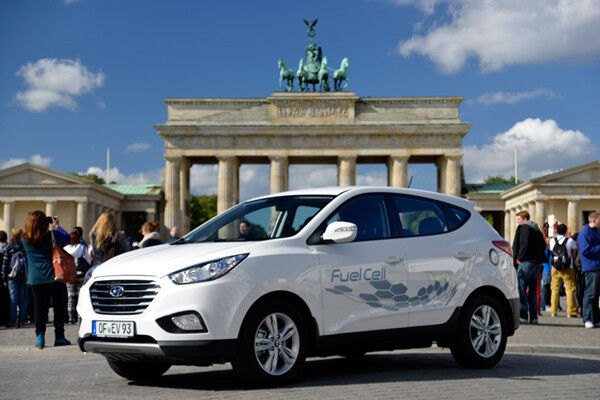Alternativ ist ein Full-Service-Leasing für monatlich 1.290 Euro möglich. (Foto: Hyundai)