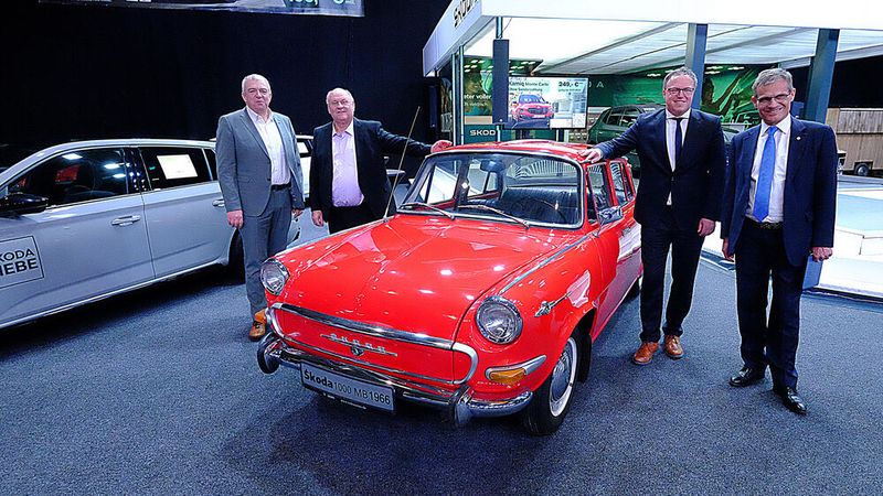 Im Gespräch: Michael Schneider (Präsident LV Sachsen), Helmut Peter (Präsident LV Thüringen), Prof. Dr. Mario Voigt (CDU) und ZDK-HGF Dr. Kurt-Christian Scheel (Bild: VCG - Zietz)