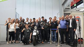 Das Team Autoberufe des Kfz-Gewerbes Bayern wirbt auf der Internationalen Handwerksmesse (IHM) in München für eine Ausbildung im Kfz-Gewerbe. (Bild: Kfz-Gewerbe Bayern)