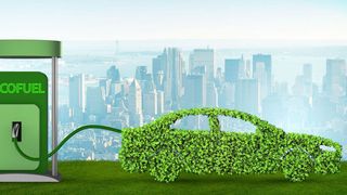 Ein Wundermittel zur Heilung der Umwelt wären E-Fuel-Autos selbst bei ausreichender Verfügbarkeit von grünem Strom nicht. (Clipdealer)