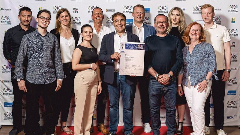 ... das Autohaus Heinrich Göbel in Neu-Isenburg ... (Bild: Stefan Bausewein)