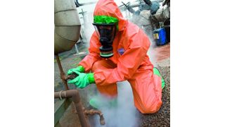 Der Schutzoverall M5000 besteht aus einem hochleistungsfähigem Multilagenmaterial, welches leicht, stark und lange haltbar ist. (Bild: Microgard)