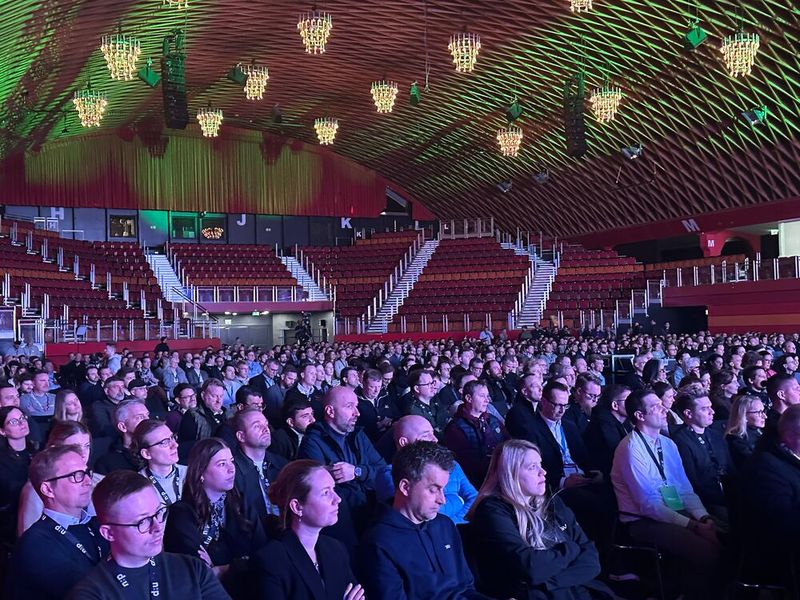 Um die 10.000x Besucher wurden an beiden Tagen erwartet und es sollen über 11.100 gewesen sein. (Bild: Vogel IT-Medien GmbH)
