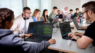 Unternehmen aus der Automobilbranche arbeiten oft mit Start-ups zusammen. Das ergab eine Umfrage unter 78 überwiegend mittelständischen Unternehmen. (Bild: Bosch)