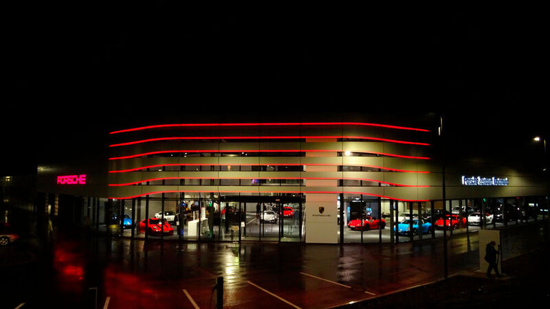 Das Porsche-Zentrum ... (Bild: Seyerlein/»kfz-betrieb«)