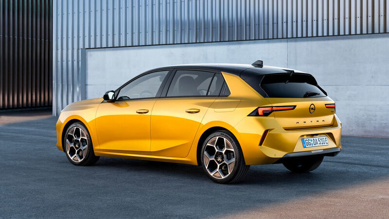 Der Opel Astra startet Anfang 2022 neu. (Opel)