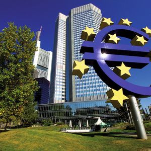 Es muss stark bezweifelt werden, ob das durch Basel III erforderlich werdende zusätzliche Eigenkapital für Banken überhaupt am Markt beschaffbar ist.