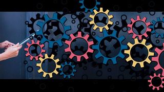 Die Verknüpfung von Standortinformationen, Kommunikationsmöglichkeiten und aktuellen Entscheidungsgrundlagen verbessert Produktionsabläufe. (Bild: gemeinfrei)