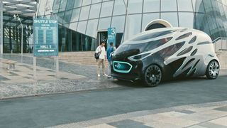 Das Wettrennen um die besten Startplätze im MaaS-Rennen hat längst begonnen, wie das Daimler-Konzept zeigt. (Daimler)