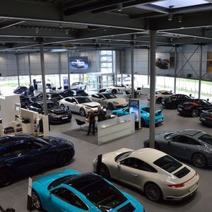 (Achter / »kfz-betrieb«)