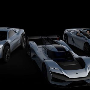 Mit gleich drei Autos wurde die neue E-Automarke Laffite Automobili vorgestellt.(Bild:  Laffite Automobili)