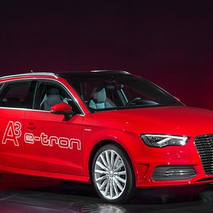 Ab Ende dieses Jahres ist der A3 Sportback e-tron bestellbar. Mit ihm ist es möglich, in der Stadt und Überland CO2-frei zu fahren. Der Preis wird voraussichtlich bei etwa 38.000 Euro liegen.