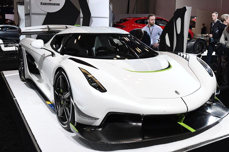 Die E85-Biosprit-Version des Königsegg Jesko ermöglicht dem Fahrzeug eine Leistung von 1.600 PS .  (autoshowny.com)