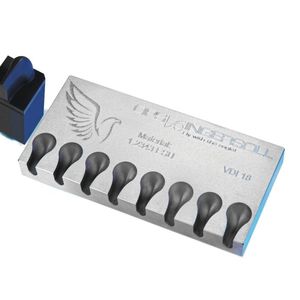 Die G50 Competition bietet perfekte Grafittechnologie, z. B. in der Mehrnestbearbeitung mit 3 Grafit­elektroden auf OKL 18 ins Volle.(Bild:  OPS-Ingersoll)