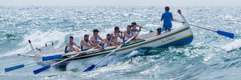 Gemeinsam in einem Boot: Bei Citizen-assisted Development sollen Fachabteilungen gemeinsam mit der IT neue Anwendungen entwickeln. So sollen die Lösungen auf die Bedürfnisse der Nutzer abgestimmt und gleichzeitig skalierbar sein.(Bild:  gemeinfrei // Unsplash)