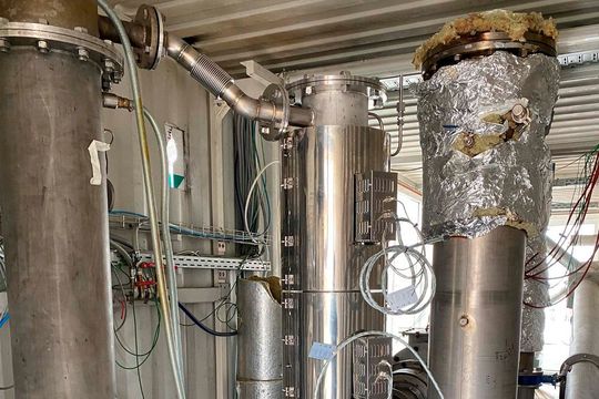 Chlorierungsreaktor bei Fraunhofer Umsicht zur Chlorierung der kritischen Metalle. Chlorierungsreaktor bei Fraunhofer Umsicht zur Chlorierung der kritischen Metalle.