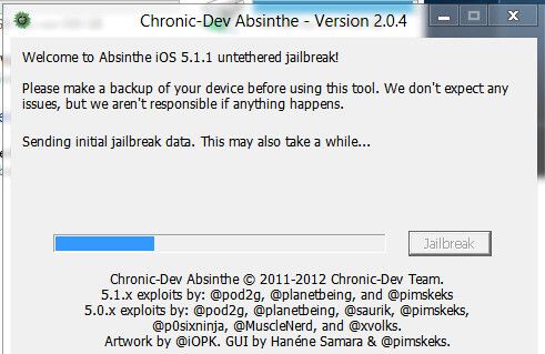 Mit einem Klick startet der Jailbreak und startet das Gerät neu, mehr ist nicht zu tun. Nach dem Abschluss erkennt man nur an der neuen App „Cydia“, dass das Gerät gejailbreakt ist. Über den Cydia-Store lassen sich Apps auf dem iPhone installieren, die der Apple-App-Store aus verschiedenen Gründen sperrt. (Archiv: Vogel Business Media)