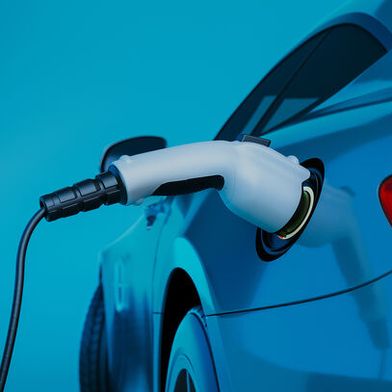 Die Zahl der zugelassenen Elektroautos auf deutschen Straßen könnte bis Ende 2026 noch auf zwei Millionen steigen. (Bild: © phaisarnwong2517 - stock.adobe.com)