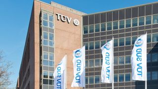 Der TÜV Süd, im Bild die Zentrale in München, will bis zum Jahr 2030 weltweit 5.000 neue Stellen schaffen. (Bild: TÜV Süd)