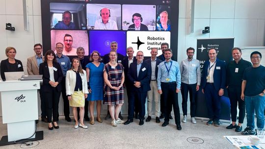 Die konstituierende Sitzung des RIG Industrial Advisory Boards fand am 14. Juli 2026 beim Deutschen Zentrum für Luft- und Raumfahrt (DLR) in Oberpfaffenhofen statt.(Bild:  Robotics Institute Germany)