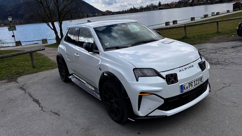 Der Alpine A290 liefert alle Zutaten für Go-Kart-Feeling im E-Auto.(Bild:  Dirk Kunde/SP-X)