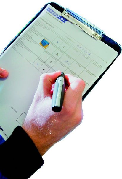 Die gebündelte Abholung von Paletten lässt sich durch automatische Datenerfassung erheblich vereinfachen.Bild: Paki (Archiv: Vogel Business Media)
