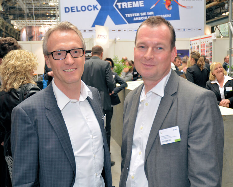 Service-Experten unter sich: Ralf-Martin Ester (l.) und Volker Hagen, beide ALSO (Bild: IT-BUSINESS)