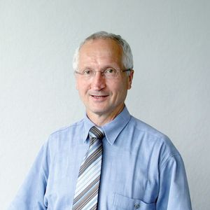 „Entscheidend ist vorausschauendes Handeln und wo der Betreiber mit seinen Anlagen morgen stehen will.“ Engelbert Lang, Leiter Professional Services Energy Management Siemens Industrial Automation