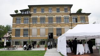 Pausen und freie Zeit beim Insight-Anlass bei Altran wurden für Gespräche und Networking genutzt.  (Bild: Anne Richter, SMM)