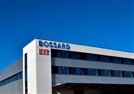 Das ist ein Teil des Daches, unter dem sich ab März 2022 drei Experten in Sachen Verbindungstechnik-Know-how vereinen, nur steht dann Bossard Deutschland GmbH darüber. Lesen Sie mehr dazu, wer das ist und warum man fusioniert.