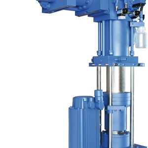 Bild 2: Zwischen elektrischem Servomotor und Linearführung sitzt ein hydraulisches Getriebe zur Umwandlung der rotatorischen in eine lineare Bewegung. 