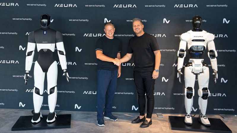 The two CEOs of the companies: Max Mauri of Seco and David Reger of Neura.(Image: Neura Robotics)