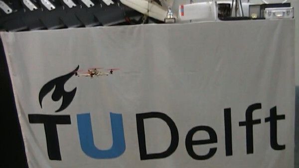 Lisa/S: Der kleinste Autopilot der Welt für Flugdrohnen ermöglicht extrem kompakte Mini-Drohnen, die länger in der Luft bleiben und Nutzlasten wie Kameras transportieren können (TU Delft)