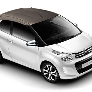 Der neue C1 trägt das Markengesicht von Citroën.