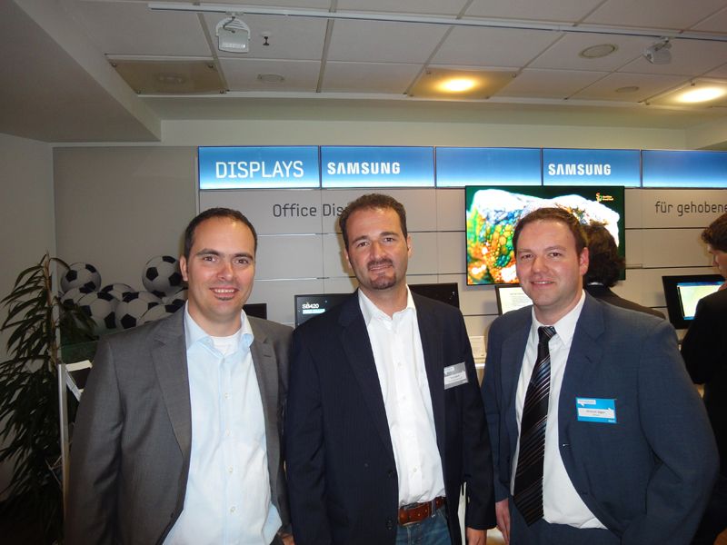 v.l. Matthias Lang und Toni Jakob mit Marcel Jäger, Tarox (Archiv: Vogel Business Media)
