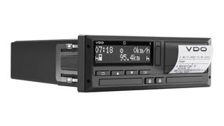 Zum Jahreswechsel 24/25 müssen auch die ersten
Fahrzeuge der Bestandsflotte auf den DTCO 4.1
umrüsten. (Bild: Continental)