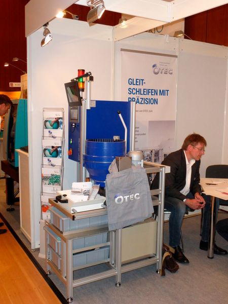 Impressionen der Stanztec 2016 in Pforzheim. (Finus)