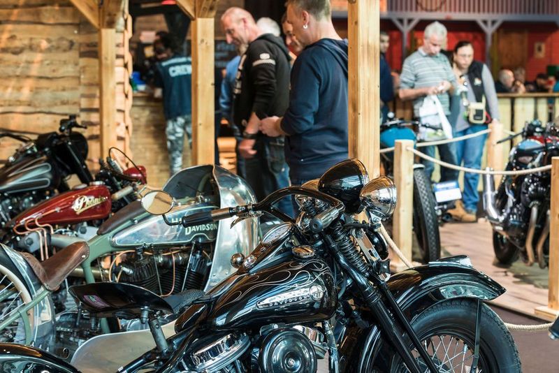 Spektakuläre Umbauten... (MCH Messe Schweiz (Zuerich) AG)