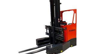 Mit dem neuen Elektro-Vierwege-Schubmaststapler DVSS von Dimos kommt ein flexibles Serienfahrzeug mit 360-Grad-Endloslenkung für schwere Lasten bis zu 3 Tonnen auf den Markt. (Dimos)