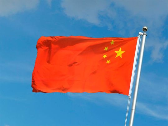 Die Exportflagge Chinas weht (nochmal) lebhaft im Wind, denn die Ausfuhren aus dem Land sind vor dem eskalierenden Zollstreit mit den USA höher, als Experten zunächst geglaubt haben ...(Bild:  Ching Hong)