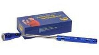 Jetzt als Gratiszugabe bei jedem 24er-Display WD-40: eine Multifunktionstaschenlampe. (Foto: WD-40)