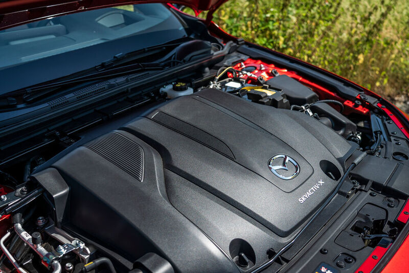Der Benziner Skyactiv-X kann den Treibstoff in ähnlicher Weise wie bei einem Dieselmotor verbrennen. (Mazda)