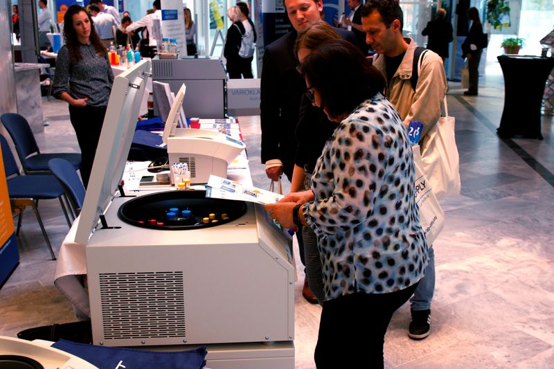    Impressionen der LAB-SUPPLY Sindelfingen 2022.    Mehr Infos zu den kommenden LAB-SUPPLY-Messen finden Sie auf www.lab-supply.info.  (LABORPRAXIS, C. Lüttmann)