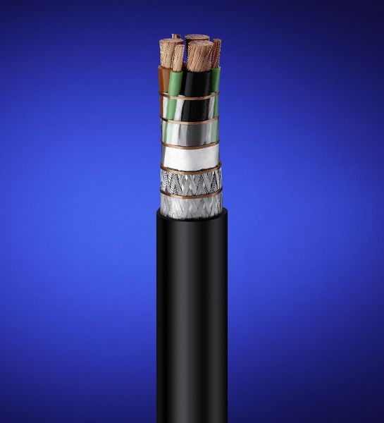 Das Kabel Nexans Motionline Rheyflex Power EMC ist nicht nur extrem flexibel sondern auch UV-beständig und für einen Einsatz bei Temperaturen bis hinab zu -35°C bei fester Verlegung sowie bis -15°C bei freier Bewegung geeignet. Die maximale Leitertemperatur beträgt, wie bei XH-/XCH-Typen, +90°C.   Bilder: Nexans (Archiv: Vogel Business Media)