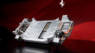 Ferrari hat technische Details seines elektrischen Modells Elittrica vorgestellt. Darunter das neu entwickelte Aluminium-Chassis. (Bild: Ferrari)