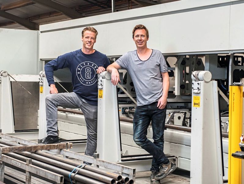 Ruud Appel und Dennis Oud haben Hollandsteel 2016 gegründet und eine komplett neue Fabrik in Opmeer in der Provinz Nordholland gebaut. (Hollandsteel)