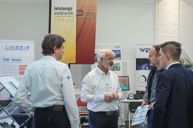 Unter dem Motto „Power of Electronics” versammelten wir am 18. und 19. Oktober 2022 sechs Elektronikkonferenzen in Würzburg: Entwicklerforum Leistungselektronik, DC/DC-Wandler-Tag, Schaltnetzteiletag, Batteriepraxis Forum, Praxisforum Elektrische Antriebstechnik und Cooling Days. Auch 2023 findet Power of Electronic statt. Merken Sie sich bereits jetzt den Termin vor: 17. bis 18. Oktober 2023.  (Bild: Stefan Bausewein )