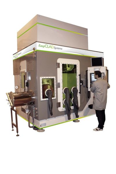 Bei „Magic 2.0“, dem größeren 3D-Drucker, steht ein Arbeitsraum von 1200 mm × 800 mm × 800 mm zur Verfügung. In ihm können wahlweise zwei verschiedene Düsen mit unterschiedlich großen Öffnungen eingesetzt werden. (Bild: Beam)