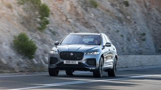Nach über vier Jahren bekommt der Jaguar F-Pace ein umfangreiches Facelift. (Bild: Jaguar)