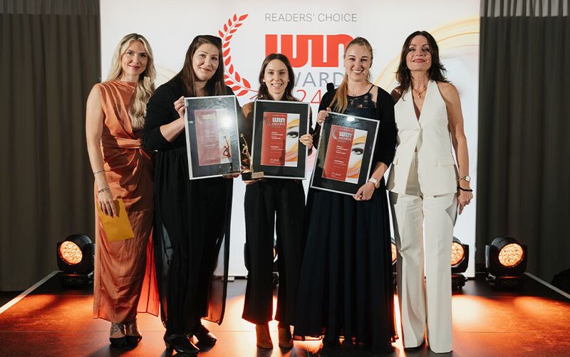 Die Gewinnerinnen aus dem Bereich »Women in eGovernment« | Kategorie »Young Leader«. Julia Wieland (Silber), Zeyneb Erçevik (Gold) und Viola Sailer (Platin). (Bild: Manuel Emme)
